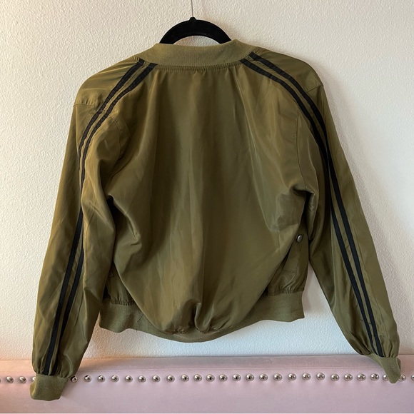 BRAND NEW Olive Green Bomber Jacket (S) - Picture 2 of 2